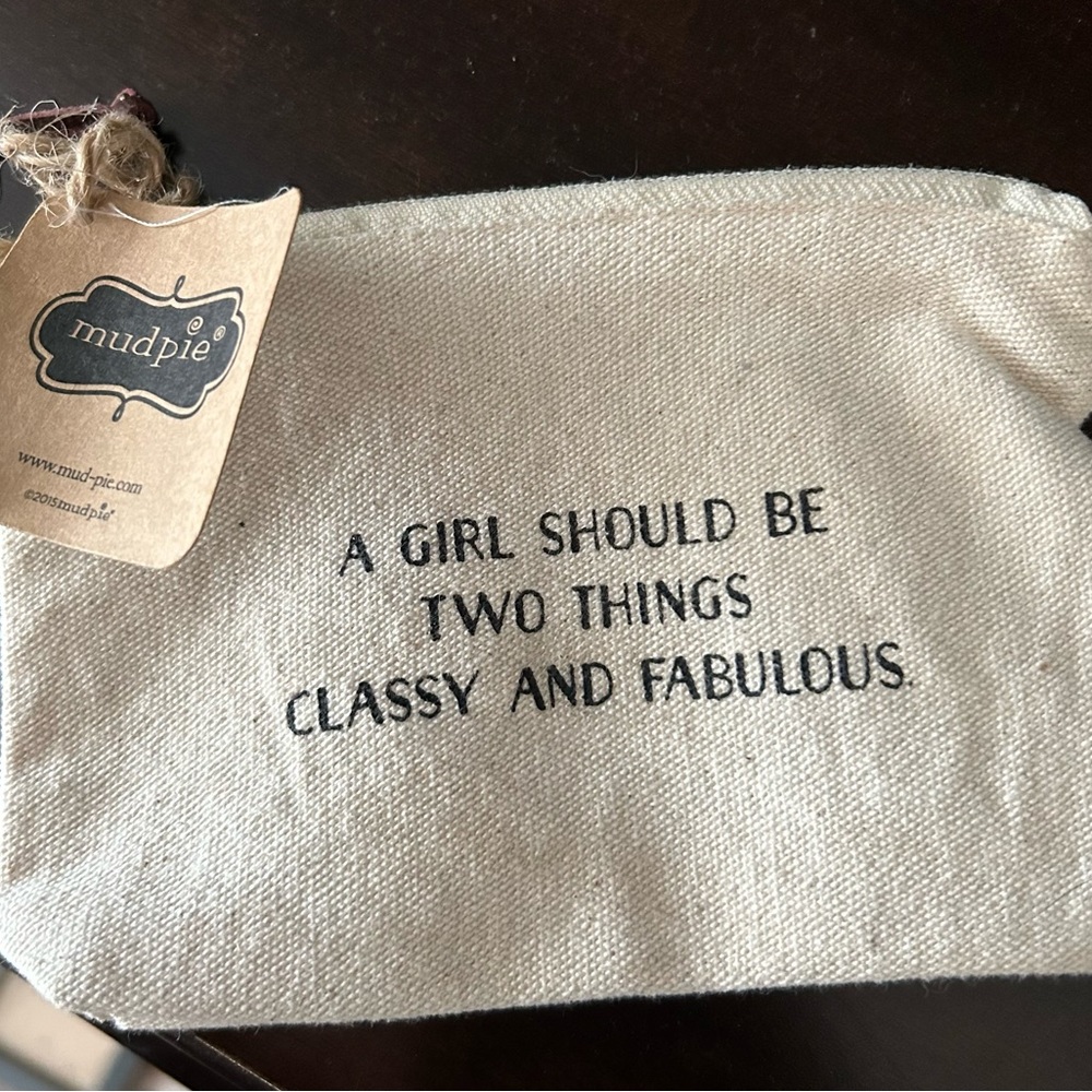 Mudpie Pouch - Picture 1 of 2